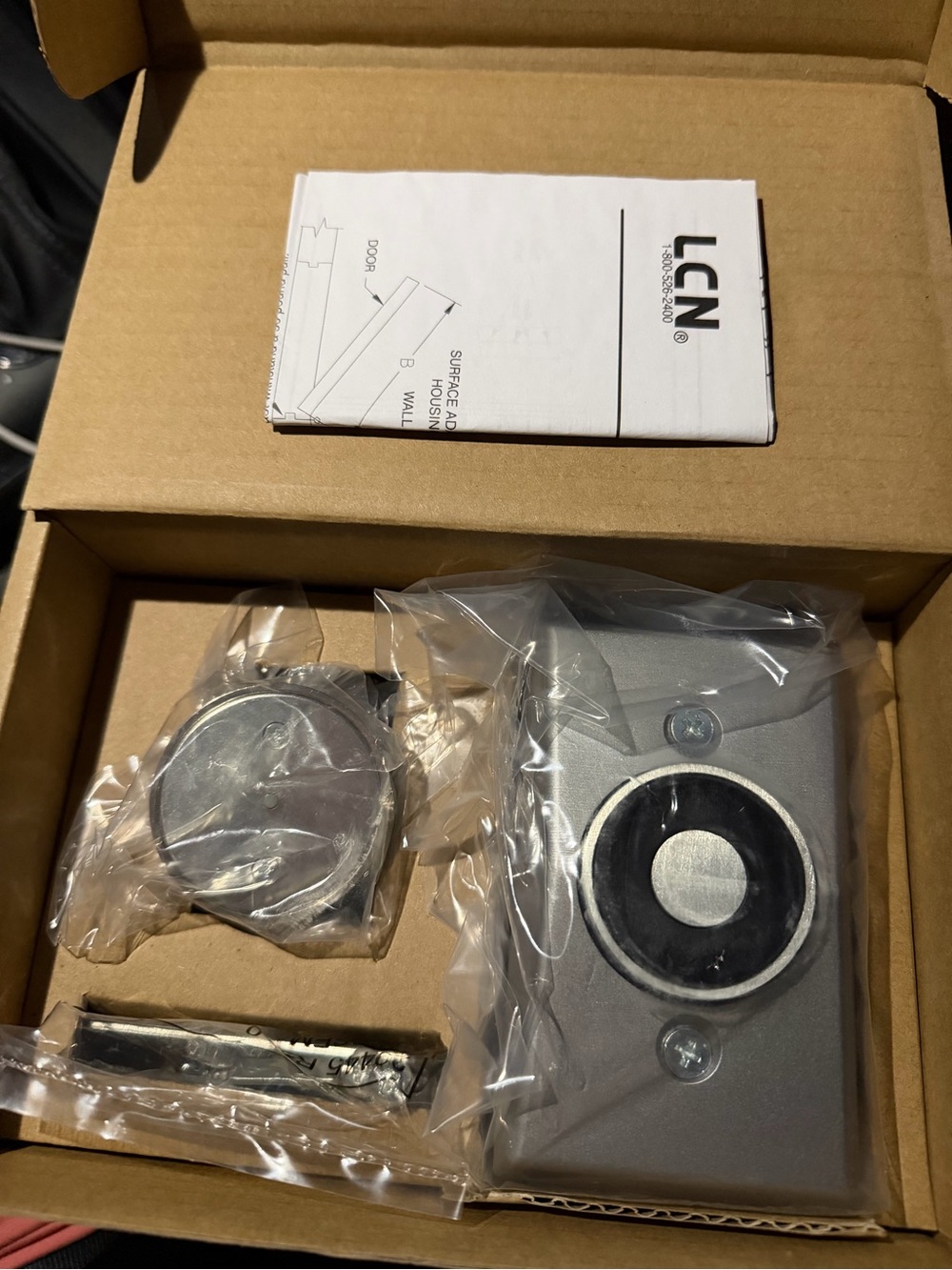 LCN 7830SEM Electro Magnet Surface Mount Commercial Fire Rated Silver Aluminum